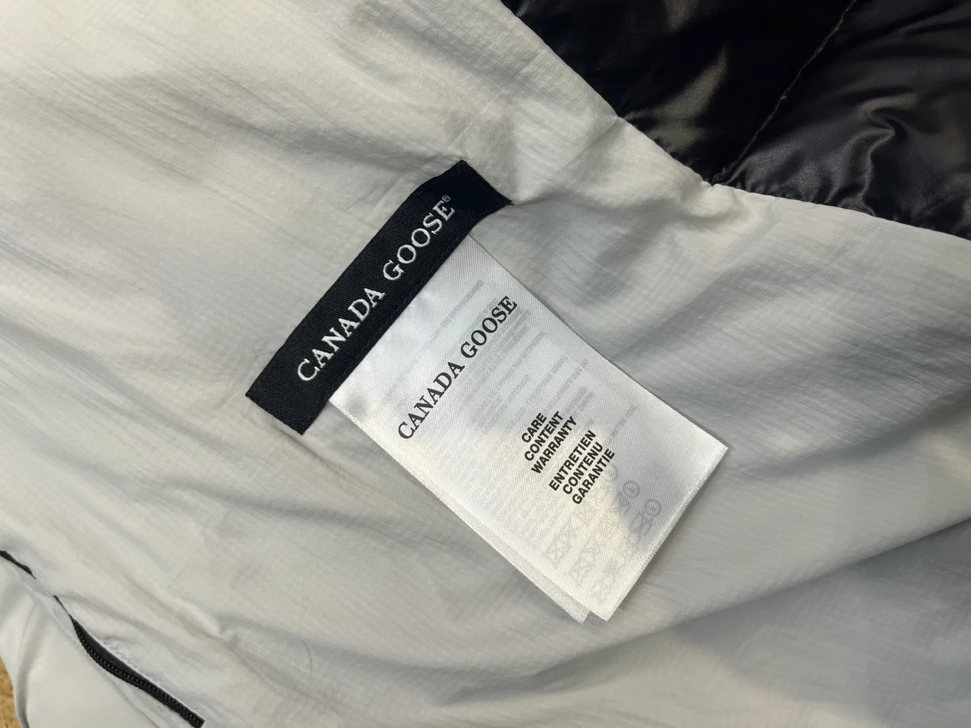 P960 Canada Goose down jacket, top version, warm and cold-proof, nice upper body effect, super light, Big Goose 5078 model, Canada Goose 5078m model, loe, men's short hooded, lightweight style.  size：s-xxl